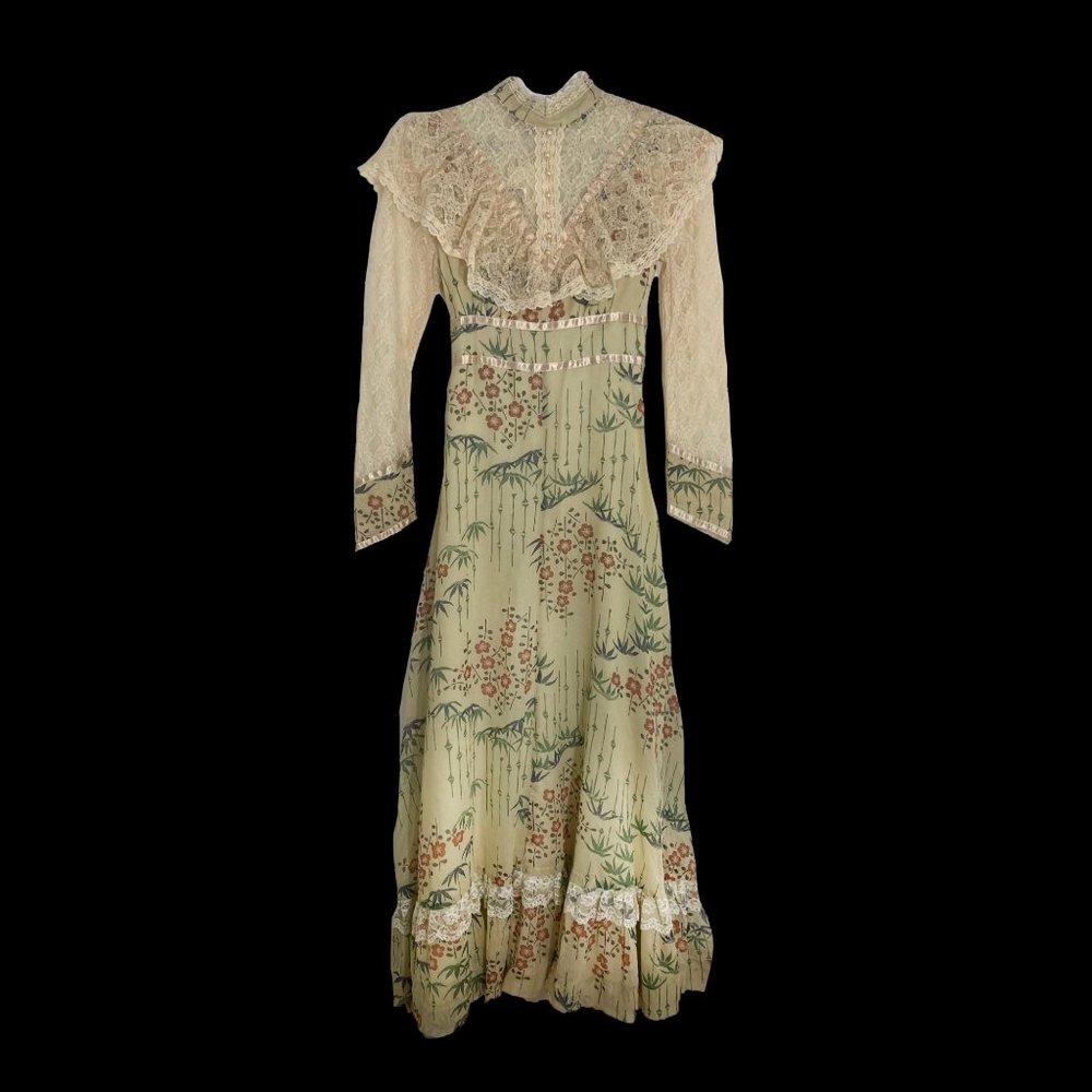 1970's Vintage Gunne Sax